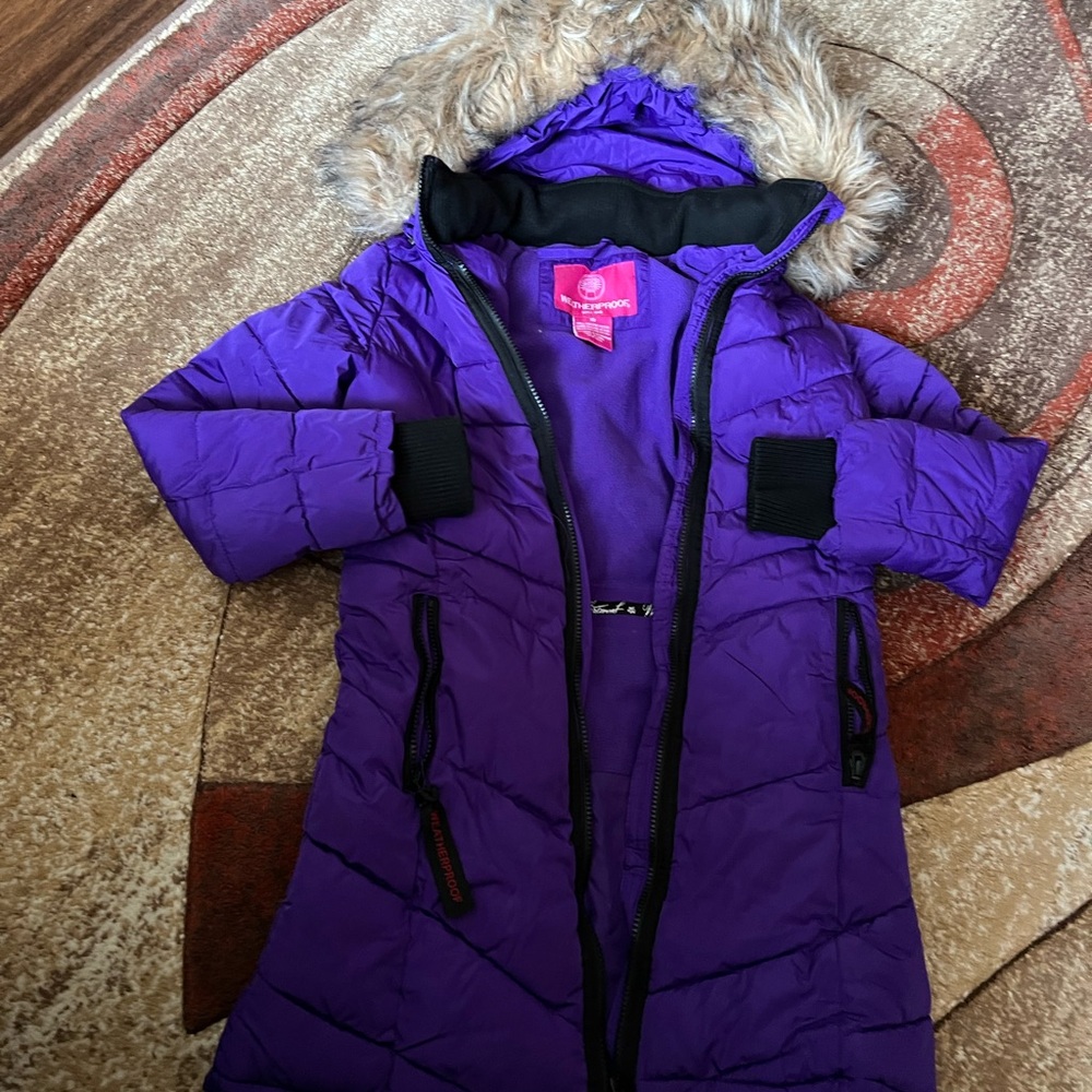 Weatherproof size 10 good condition